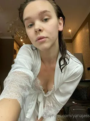 Yanajass Thumbnail Picture