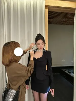 yangchenchen_yome OnlyFans Leaked Free Thumbnail Picture - #Wy7PCSAdy1