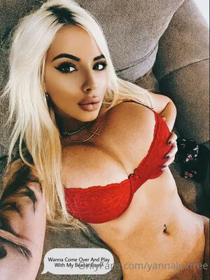 Yannaluxfree Thumbnail Picture