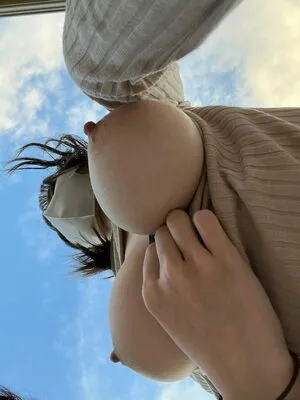 Yashiro Mio Thumbnail Picture
