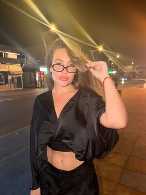 Yasmila Mendeguia OnlyFans Leaked Free Thumbnail Picture - #06PAQFNgO9