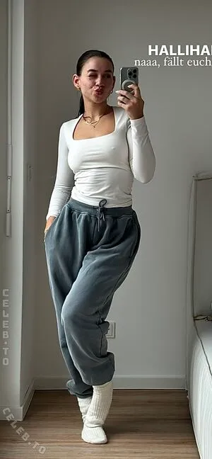 Yasmin Denize OnlyFans Leaked Free Thumbnail Picture - #JbhhdAvgWv