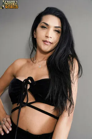 Yasmin Lancaster Thumbnail Picture