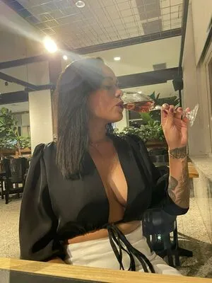 Yasminmiller Thumbnail Picture