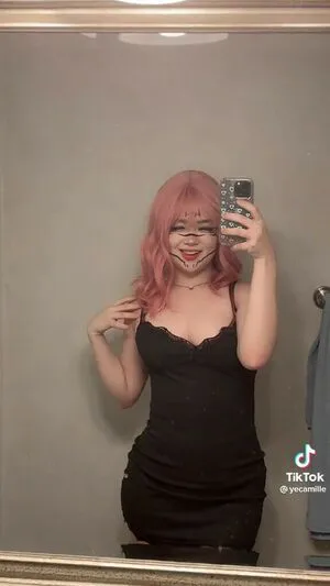 Yecamille Thumbnail Picture