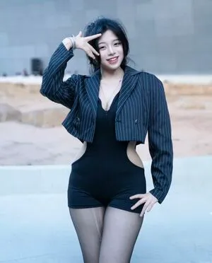 Yeo Ul OnlyFans Leaked Free Thumbnail Picture - #AgFktEOobc