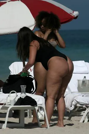 Yesjulz OnlyFans Leaked Free Thumbnail Picture - #1WcrHeZBqi