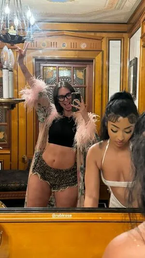 Yesjulz OnlyFans Leaked Free Thumbnail Picture - #JnnMK26FWR