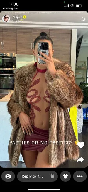 Yesjulz OnlyFans Leaked Free Thumbnail Picture - #MaHMeyOaIk
