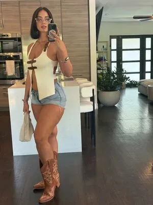 Yesjulz OnlyFans Leaked Free Thumbnail Picture - #SWml69GfoA