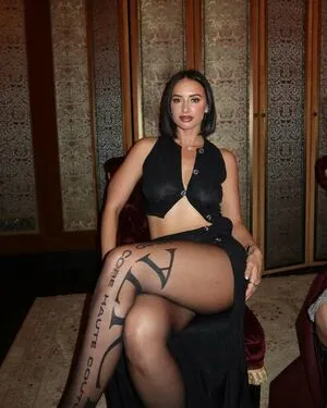 Yesjulz OnlyFans Leaked Free Thumbnail Picture - #d1UzcBoApm