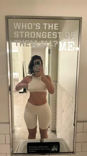 Yesjulz OnlyFans Leaked Free Thumbnail Picture - #lZq0uLEX77