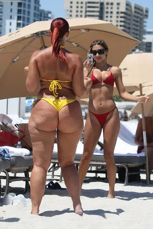 Yesjulz OnlyFans Leaked Free Thumbnail Picture - #m1sHVx2Gws