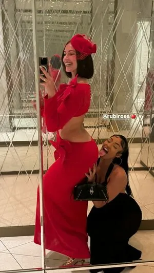 Yesjulz OnlyFans Leaked Free Thumbnail Picture - #on2raQTJtP