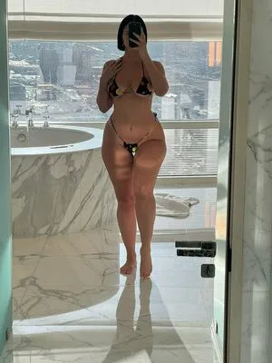 Yesjulz OnlyFans Leaked Free Thumbnail Picture - #PriNUm2gMQ