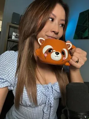 Yinsu Collins Thumbnail Picture