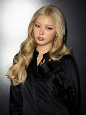 Yoonchae OnlyFans Leaked Free Thumbnail Picture - #2IMiDiixIt
