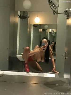 Yourafrobitch OnlyFans Leaked Free Thumbnail Picture - #LJFRcesikO
