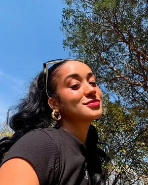 Yourafrobitch OnlyFans Leaked Free Thumbnail Picture - #y19MDjaJTo