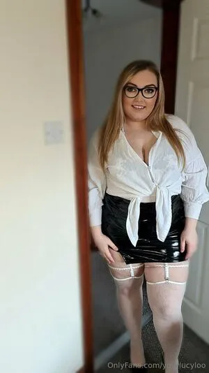 Yourlucyloo OnlyFans Leaked Free Thumbnail Picture - #9mWC83w401