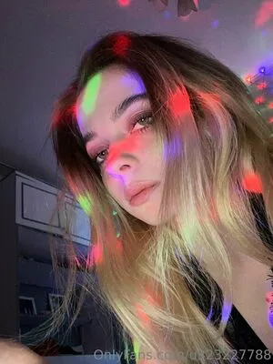 Yourprettylex Thumbnail Picture