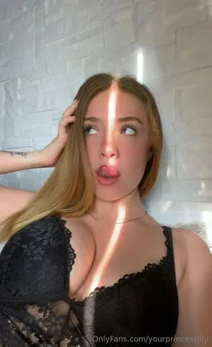Yourprincesslily Thumbnail Picture