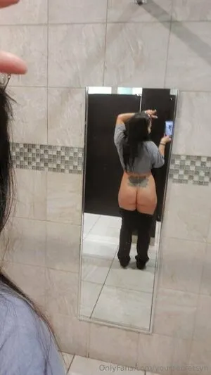 Yoursecretsyn Thumbnail Picture