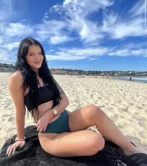 Yourstepmommyy Thumbnail Picture