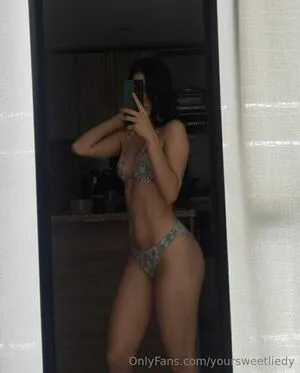 Yoursweetliedy OnlyFans Leaked Free Thumbnail Picture - #fafTYI3A02