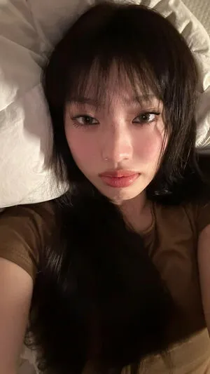 Yujin OnlyFans Leaked Free Thumbnail Picture - #5jKTi8xSec
