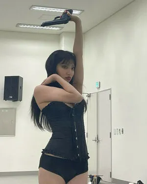 Yujin OnlyFans Leaked Free Thumbnail Picture - #M8DKHMvIMD