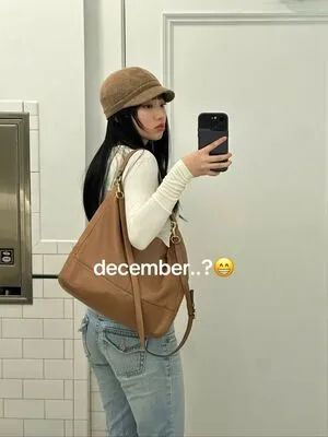 Yujin OnlyFans Leaked Free Thumbnail Picture - #XR4rs9C440