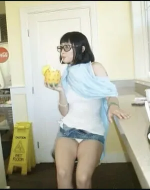 Yujin OnlyFans Leaked Free Thumbnail Picture - #an14J6OUMp