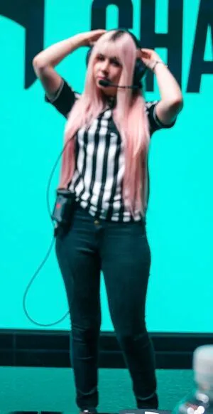 Yuli OnlyFans Leaked Free Thumbnail Picture - #4GCIZ2zVMB