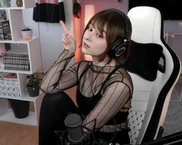 Yuli OnlyFans Leaked Free Thumbnail Picture - #NLXuGPdcFI