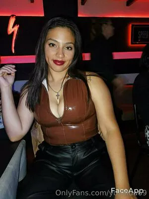 Yuliaida69 Thumbnail Picture