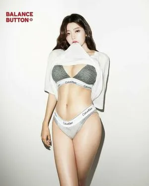 Yuniyuning OnlyFans Leaked Free Thumbnail Picture - #9eyTmbJypC