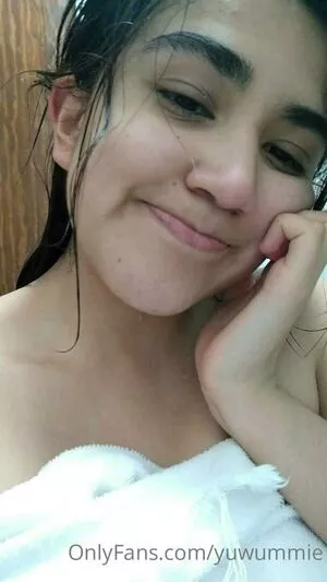 Yuwummie OnlyFans Leaked Free Thumbnail Picture - #wSy8QjVapw