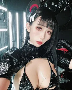 Yuzuki11037 Thumbnail Picture