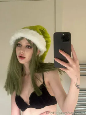 Zaperwave OnlyFans Leaked Free Thumbnail Picture - #qB8dnWodad