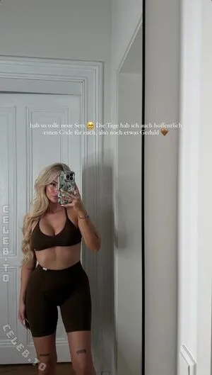 Zclina OnlyFans Leaked Free Thumbnail Picture - #Cm0nLSK8fm