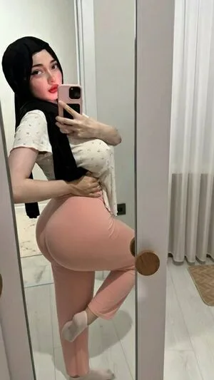 Zelal OnlyFans Leaked Free Thumbnail Picture - #Y2xUWmUC5u