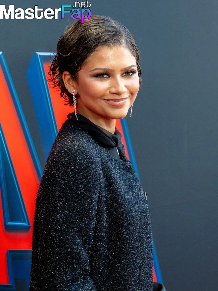 Zendaya 2 OnlyFans Leak Picture - #0Gns8T3EaD.