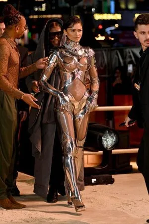 Zendaya OnlyFans Leaked Free Thumbnail Picture - #4omRsenjpF