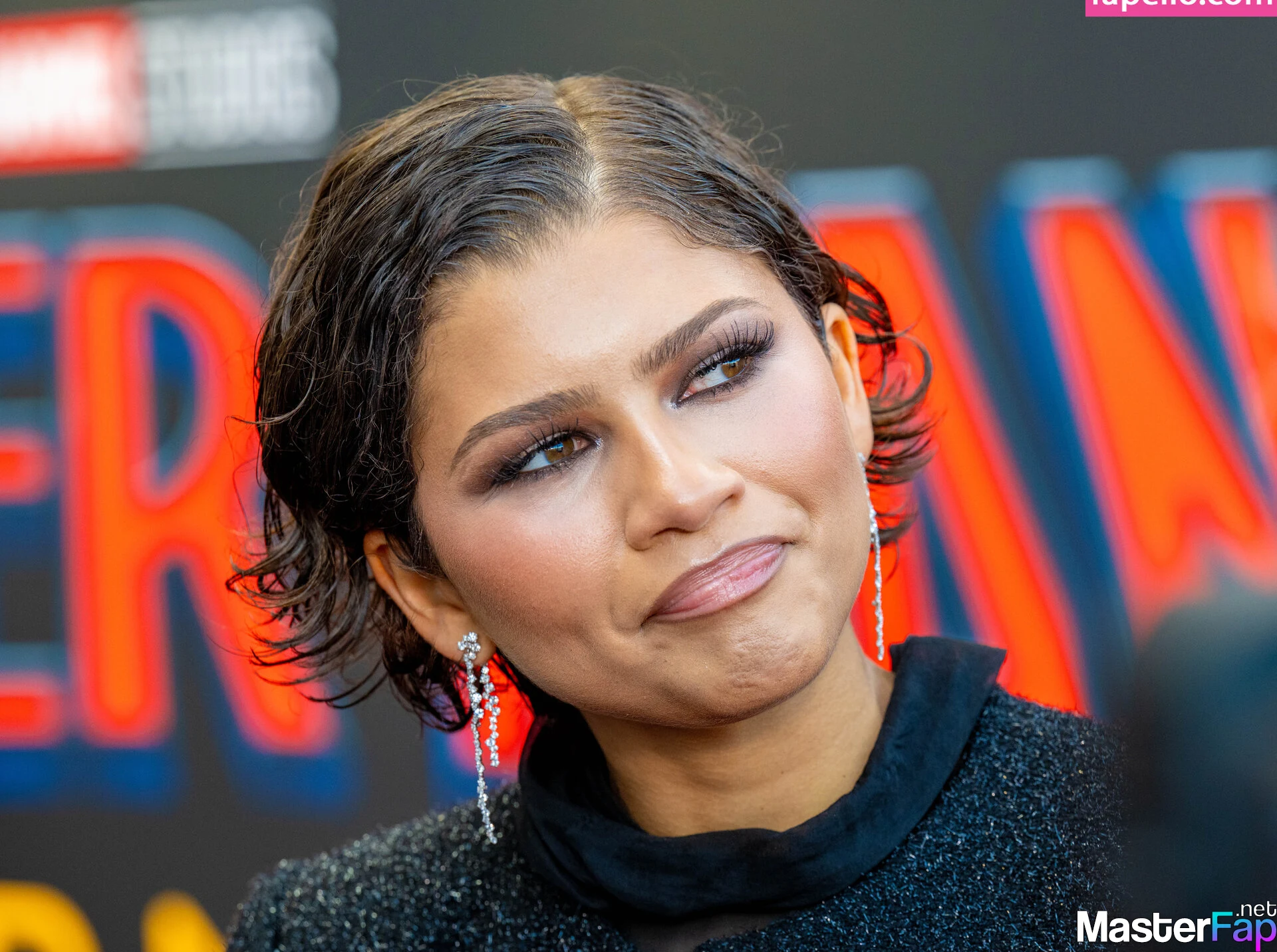 Zendaya 2 OnlyFans Leak Picture - #eyGfJJbqSA.