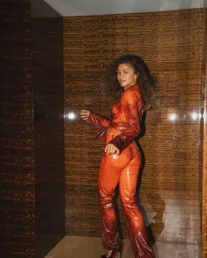 Zendaya OnlyFans Leaked Free Thumbnail Picture - #oPgSlgexOx