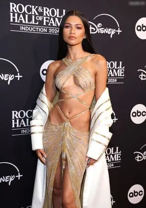 Zendaya OnlyFans Leaked Free Thumbnail Picture - #SosFPXOaCG