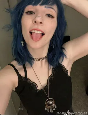 Zerggiee OnlyFans Leaked Free Thumbnail Picture - #5Q2tfqlrmn