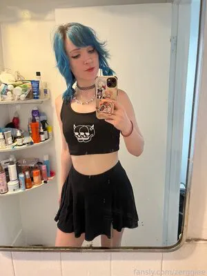 Zerggiee OnlyFans Leaked Free Thumbnail Picture - #f9jQSW7IHi