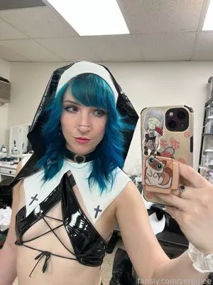 Zerggiee OnlyFans Leaked Free Thumbnail Picture - #s5sWQ6ihao
